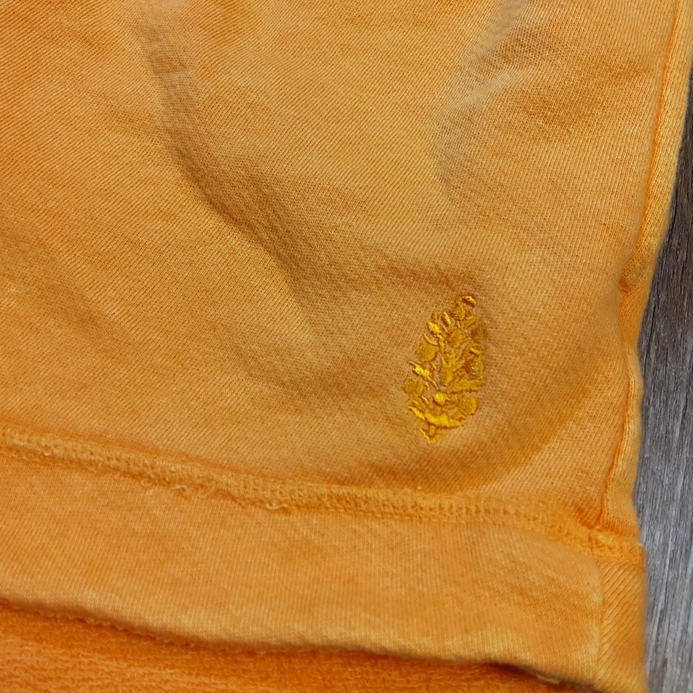 Free People Movement Shorts NWOT - LARGE - Picture 3 of 8